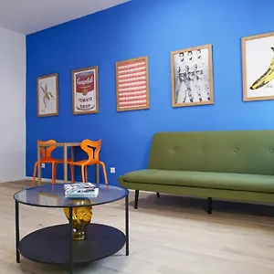 Apartment Vibrant Design - Full Kitchen - Wi-fi - 18 Mins To Centre, Wien