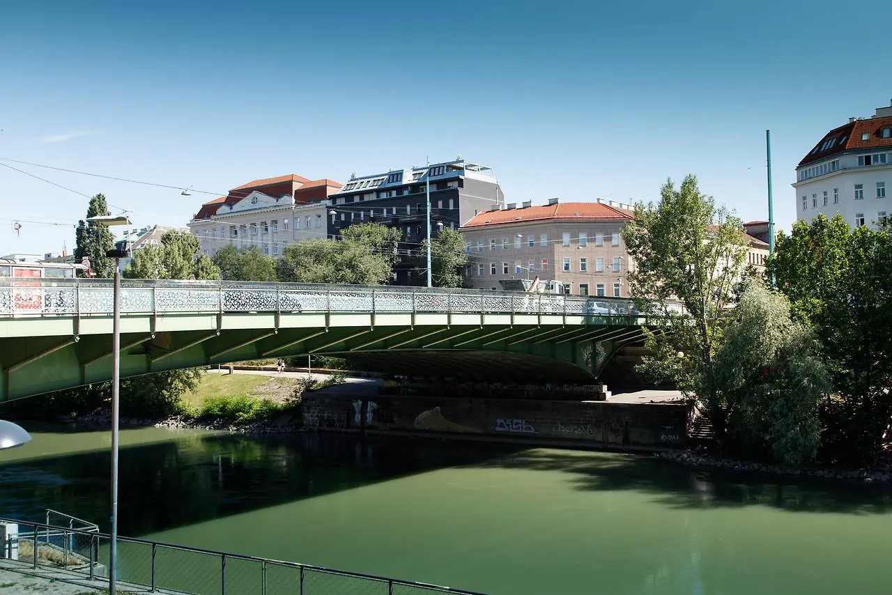 Vienna Westside Apartments - Contactless Check-In